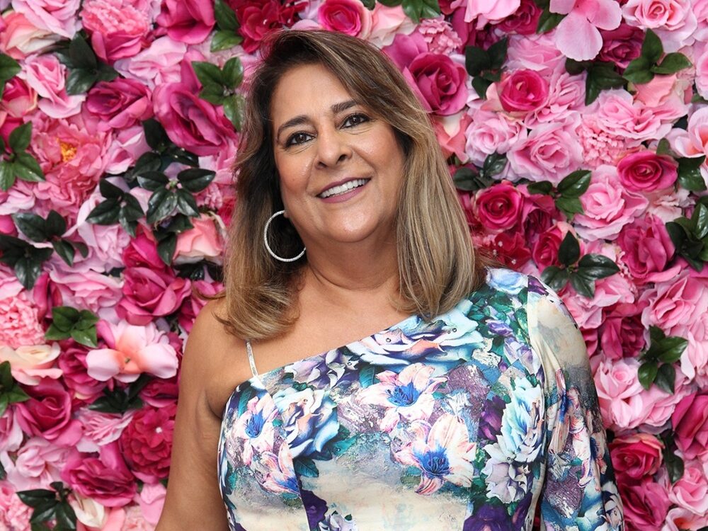 Sunita Teckchand: Guiding Minds and Hands in the Art of Natural Healing